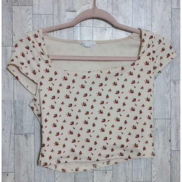 LIVE IN THE MOMENT Floral Print Cropped Tee Peasant Square Neck Y2K Size Medium‎ - Picture 1 of 5